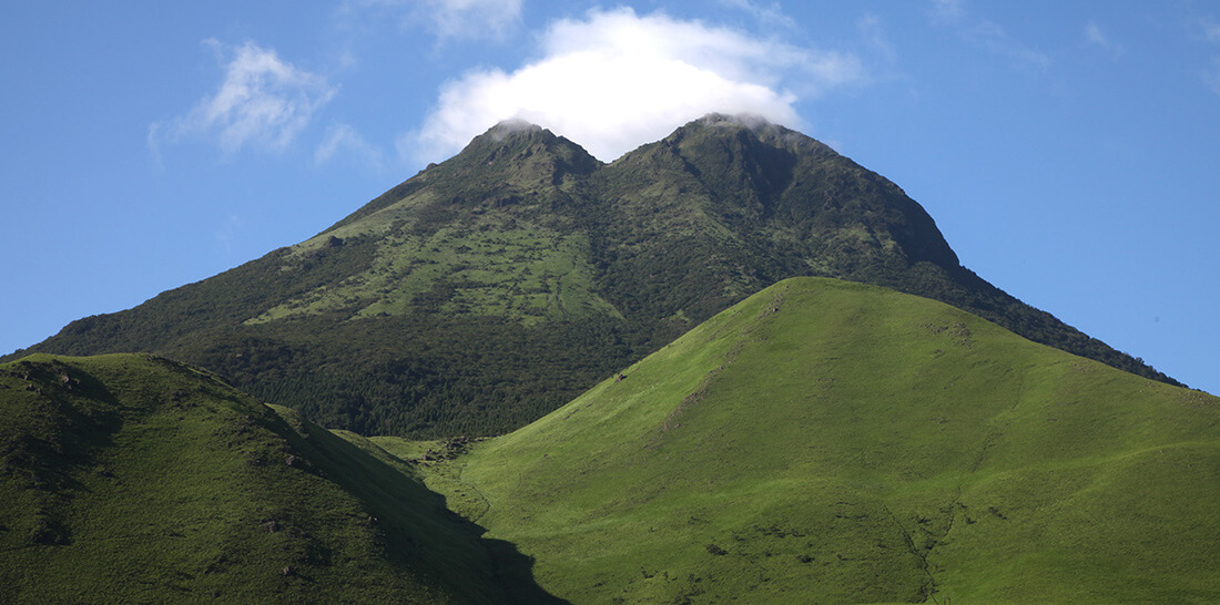 由布岳